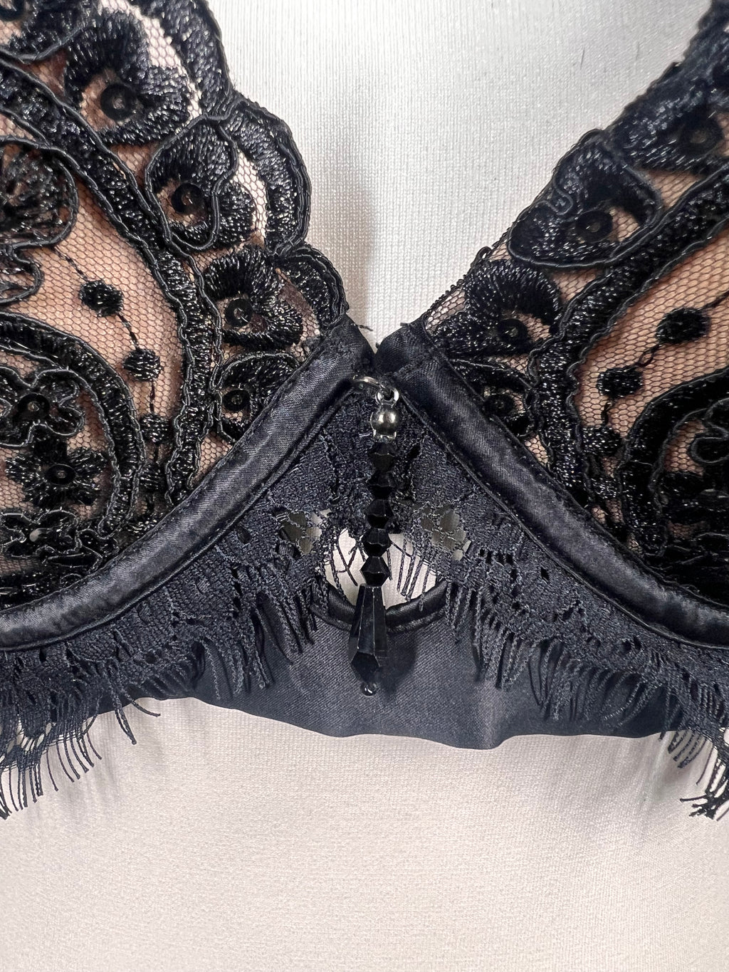 Ann Summers Black & Beige Bra 36DD | Elegant Lace Detail Lingerie
