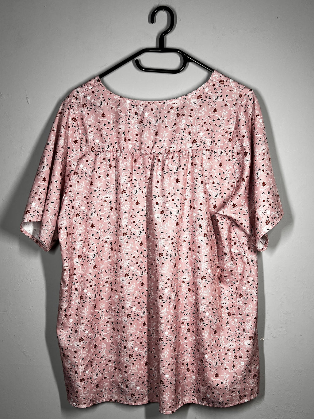 Pink Floral Maternity Blouse | Women’s Pregnancy Top | Size 2XL