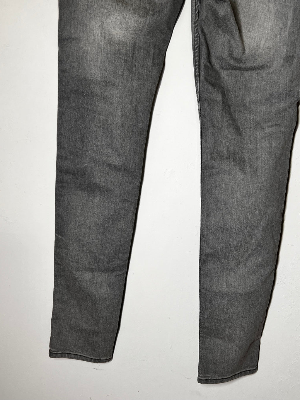 H&M Grey Skinny Jeans|Size 8 Petite |Never Worn