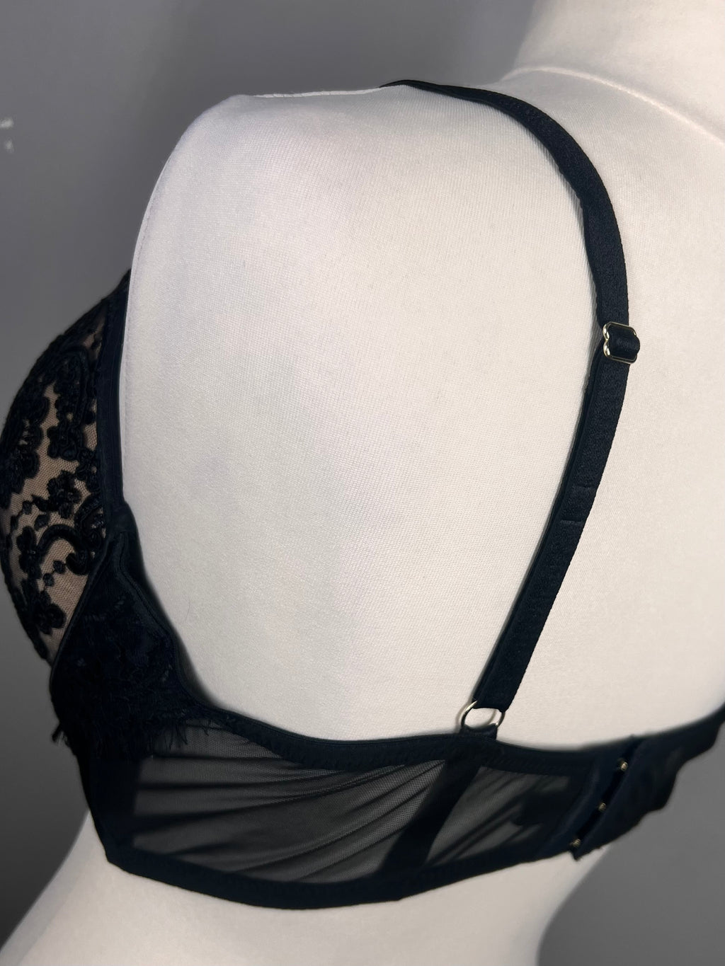 Ann Summers Black & Beige Bra 36DD | Elegant Lace Detail Lingerie