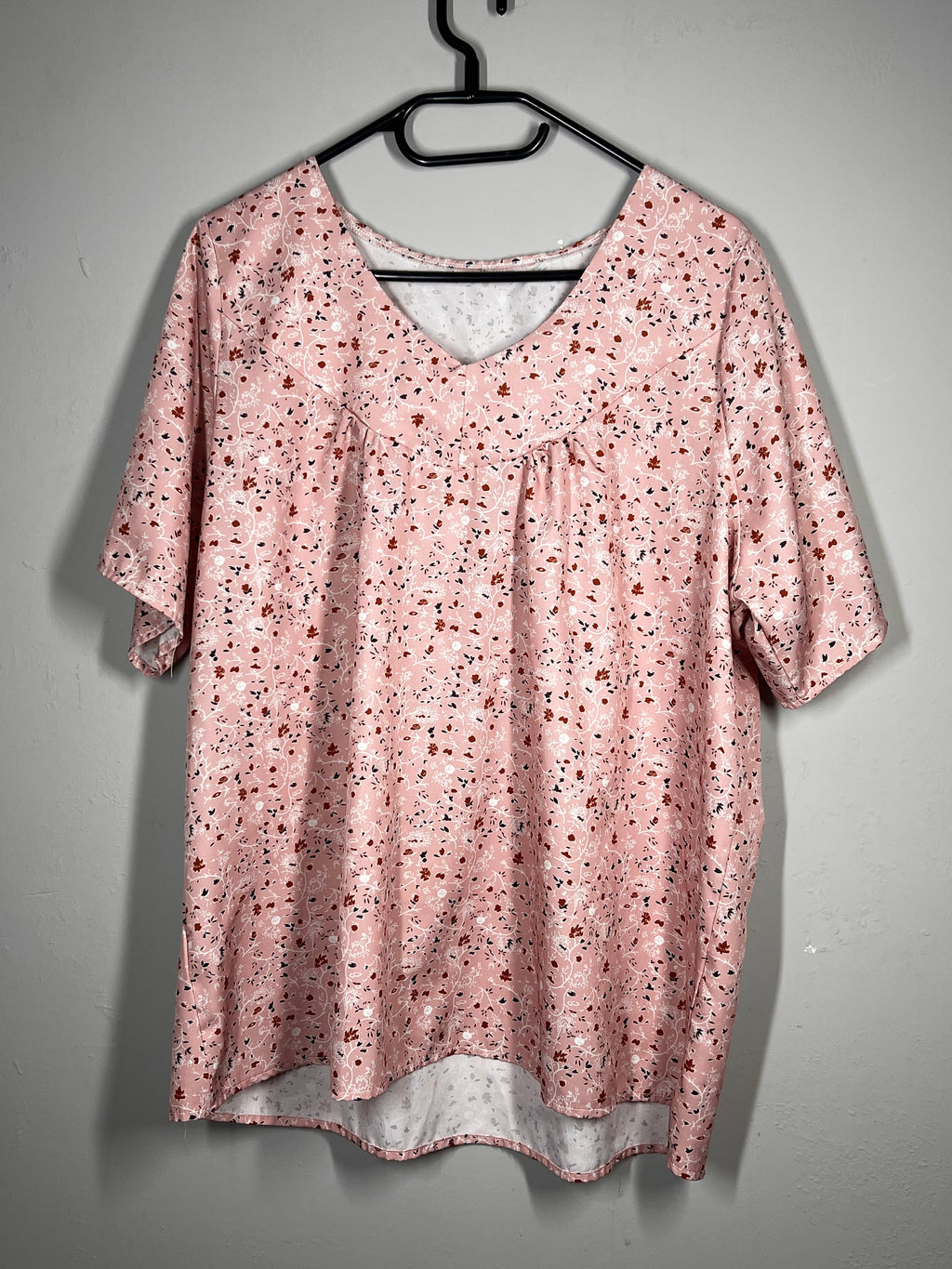 Pink Floral Maternity Blouse | Women’s Pregnancy Top | Size 2XL