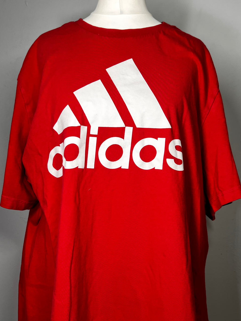 Adidas Red Logo T-Shirt | XL Sports Gym | Casual Tee