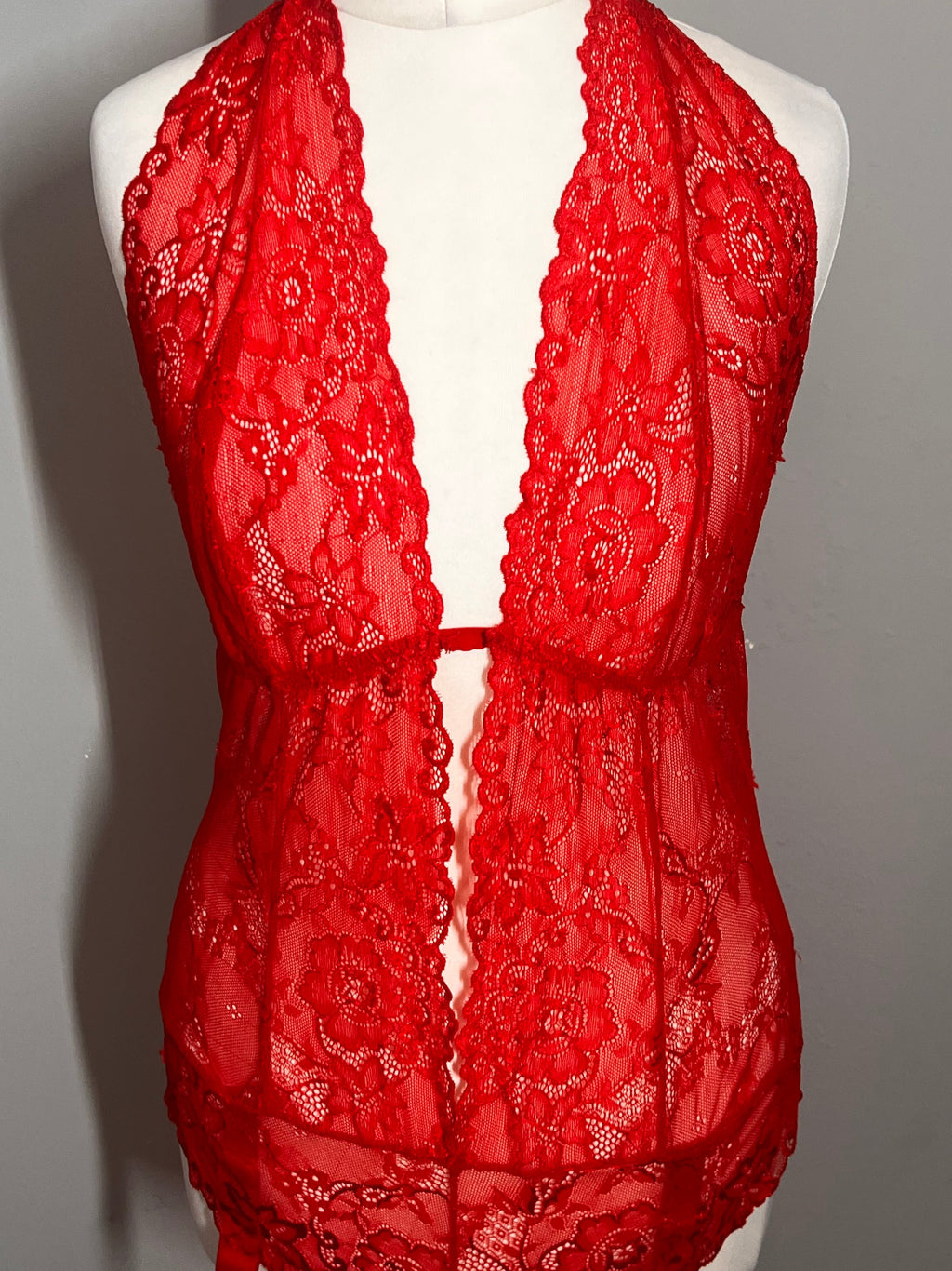 Red Floral Lace Teddy Bodysuit | Suspender Straps | Size 14-16