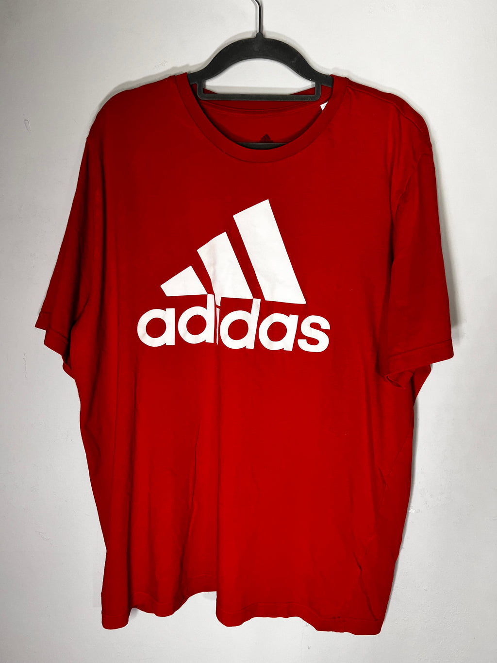Adidas Red Logo T-Shirt | XL Sports Gym | Casual Tee